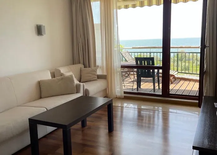 Private Ravda-emerald Apartment *