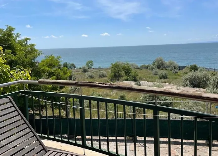 Private Ravda-emerald Apartment Rawda